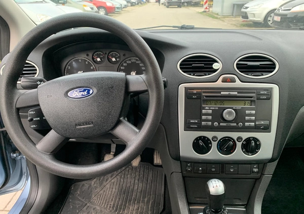 Ford Focus cena 10900 przebieg: 143250, rok produkcji 2006 z Węgorzyno małe 326